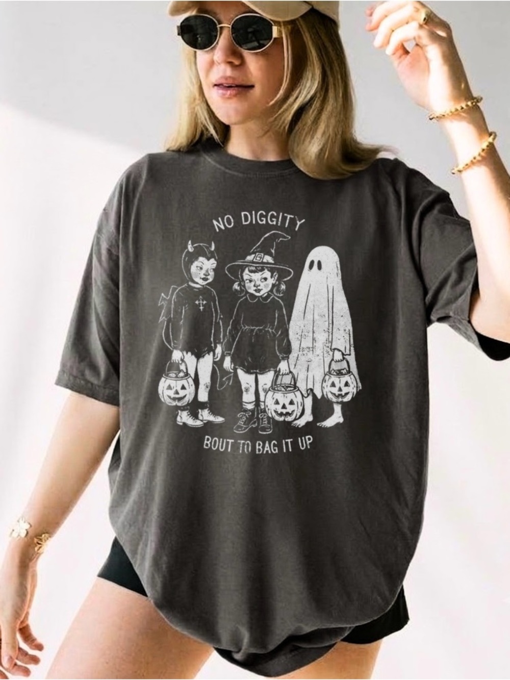 Comfort Colors No Diggity Halloween Tee -Ghost Witch Pumpkin Retro Spooky Season - Picture 2 of 3